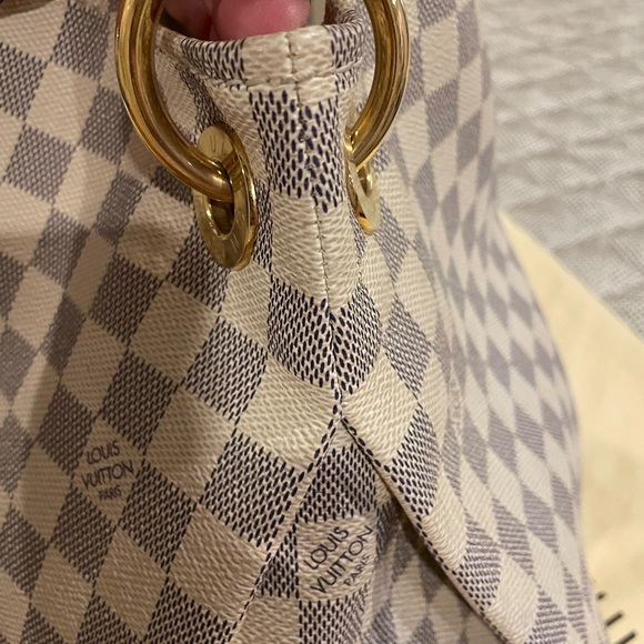 Authentic LOUIS VUITTON Damier Azur Artsy - Picture 5 of 13